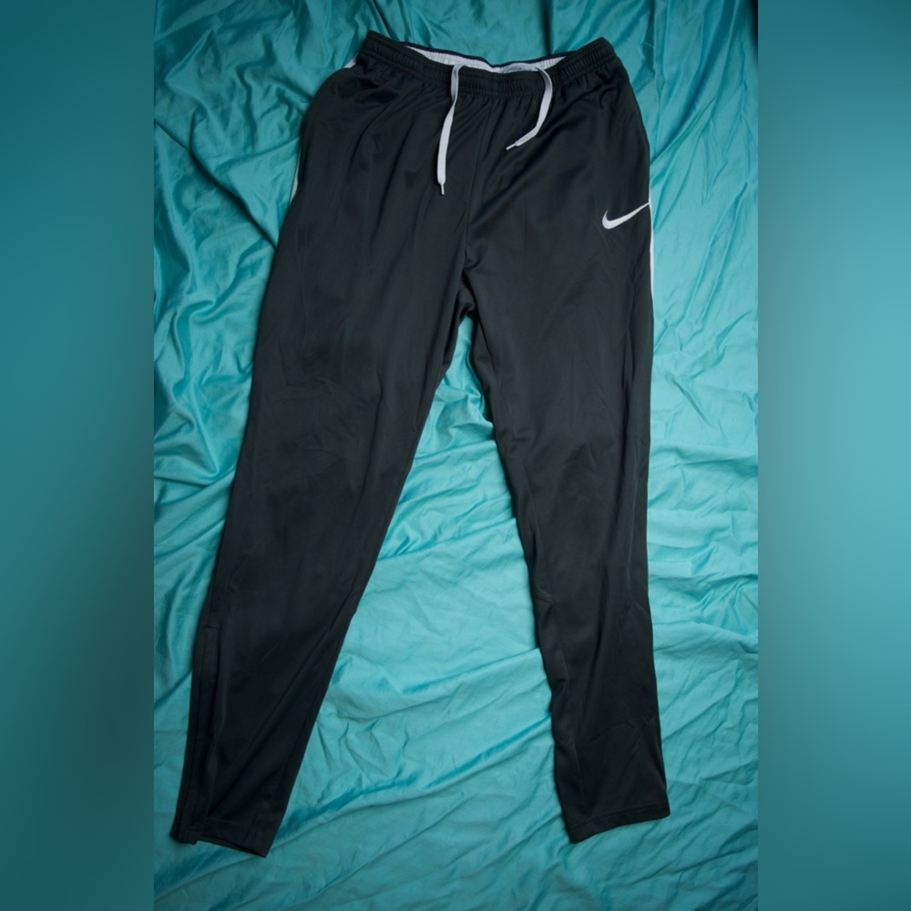 Nike Dri-FIT Training Pants - Medium